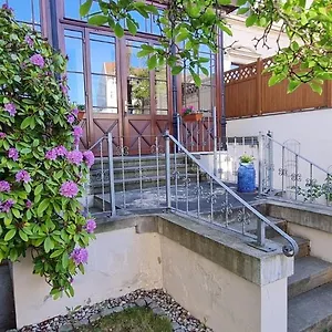 Wintergarten Apartment Leipzig